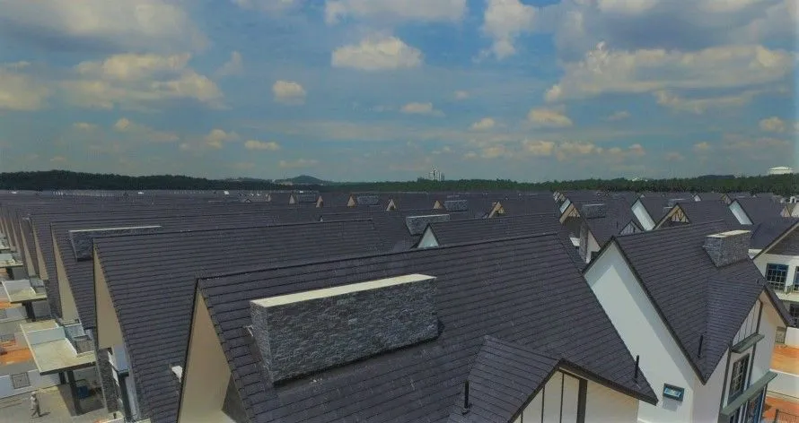 Heat Retention Compared: Metal vs Concrete Roof in Malaysia's Climate